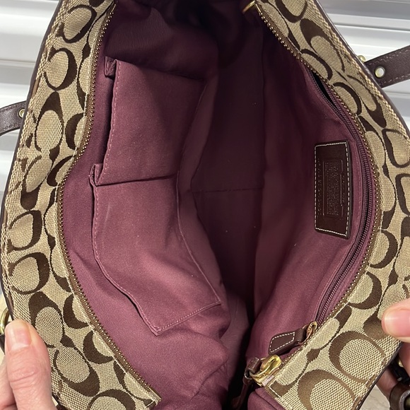 COACH hand bag - Picture 7 of 7